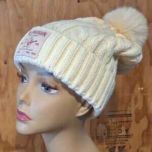 NWOT True Religion Beanie UNISEX OSFM Acrylic Cable Knit Pom Outdoor Nature Cozy